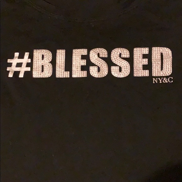 New York & Company - Picture 2 of 5